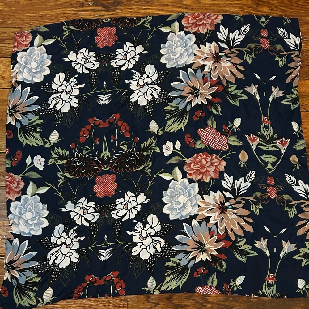 Floral Patterned Hair Scarf